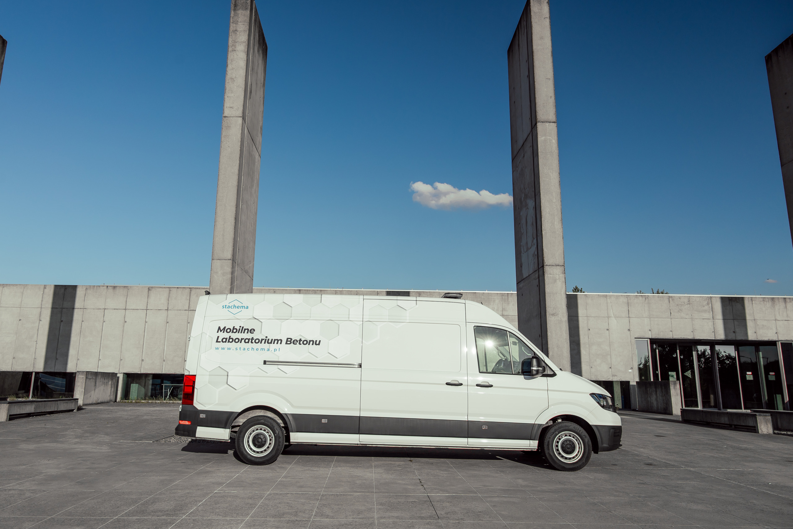 1W6A1634 Mobilne Laboratorium Betonu Stachema POLSKA